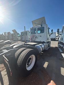 Used 2020 Freightliner Cascadia Detroit DD13 Semi Truck for sale #291028 - photo 2