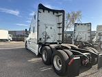 Used 2023 Freightliner Cascadia Detroit Diesel DD15 Semi Truck with Sleeper Cab for sale #405904 - photo 2