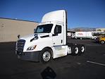 Used 2022 Freightliner Cascadia Detroit Diesel DD15 Semi Truck for sale #510369 - photo 1