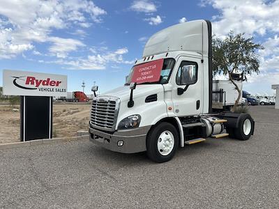 Used 2017 Freightliner Cascadia Detroit DD13 Semi Truck for sale #665128 - photo 1