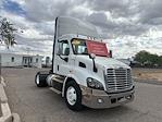 Used 2017 Freightliner Cascadia Detroit DD13 Semi Truck for sale #665128 - photo 4