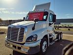 Used 2017 Freightliner Cascadia Detroit DD13 Semi Truck for sale #678823 - photo 1