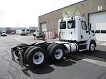 Used 2018 Freightliner Cascadia Detroit DD13 Semi Truck for sale #746876 - photo 2