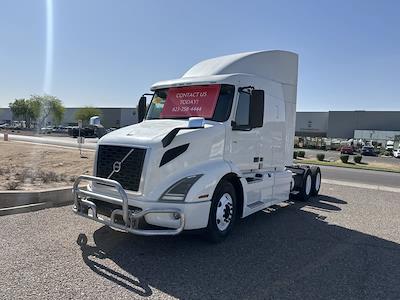 Used 2019 Volvo VNR Volvo D13 Semi Truck for sale #787857 - photo 1