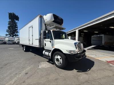 Used 2018 International DuraStar 4300 - photo 1