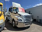 Used 2019 Freightliner Cascadia Detroit Diesel DD15 Semi Truck for sale #813063 - photo 4