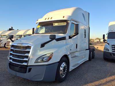 Used 2020 Freightliner Cascadia Detroit Diesel DD15 Semi Truck with Sleeper Cab for sale #875245 - photo 1