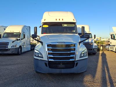 Used 2020 Freightliner Cascadia Detroit Diesel DD15 Semi Truck with Sleeper Cab for sale #875245 - photo 2