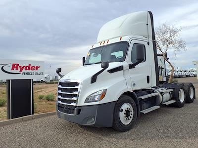 Used 2020 Freightliner Cascadia - photo 1