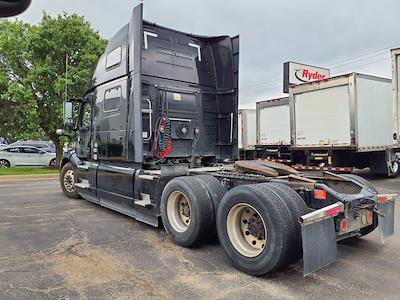 Used 2020 Volvo VNL Volvo D13 Semi Truck for sale #232947 - photo 2
