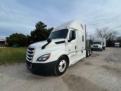 Used 2020 Freightliner Cascadia Detroit Diesel DD15 Semi Truck with Sleeper Cab for sale #239667 - photo 1