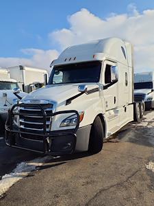 Used 2020 Freightliner Cascadia Detroit Diesel DD15 Semi Truck with Sleeper Cab for sale #240026 - photo 1