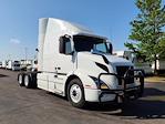 Used 2020 Volvo VNR Volvo D13 Semi Truck for sale #243597 - photo 4