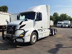 Used 2020 Volvo VNR Volvo D13 Semi Truck for sale #243600 - photo 1