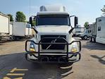 Used 2020 Volvo VNR Volvo D13 Semi Truck for sale #243600 - photo 3