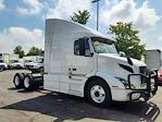 Used 2020 Volvo VNR Volvo D13 Semi Truck for sale #243601 - photo 4