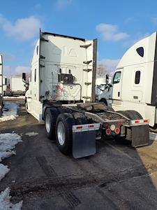 Used 2020 Freightliner Cascadia Detroit Diesel DD15 Semi Truck with Sleeper Cab for sale #245134 - photo 2