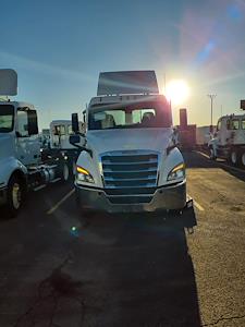 Used 2021 Freightliner Cascadia - photo 1