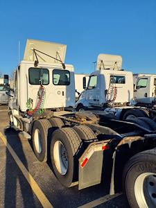 Used 2021 Freightliner Cascadia - photo 1