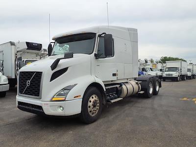 Used 2020 Volvo VNR Volvo D13 Semi Truck for sale #272511 - photo 1