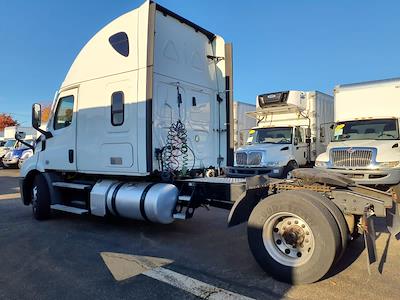 Used 2021 Freightliner Cascadia Detroit DD13 Semi Truck with Sleeper Cab for sale #291675 - photo 2