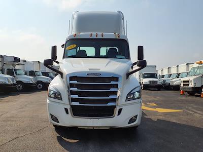 Used 2018 Freightliner Cascadia Detroit DD13 Semi Truck for sale #303104 - photo 2