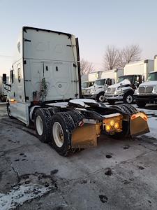 Used 2021 Freightliner Cascadia Detroit Diesel DD15 Semi Truck with Sleeper Cab for sale #507889 - photo 2