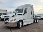 Used 2022 Freightliner Cascadia Detroit Diesel DD15 Semi Truck with Sleeper Cab for sale #511889 - photo 1