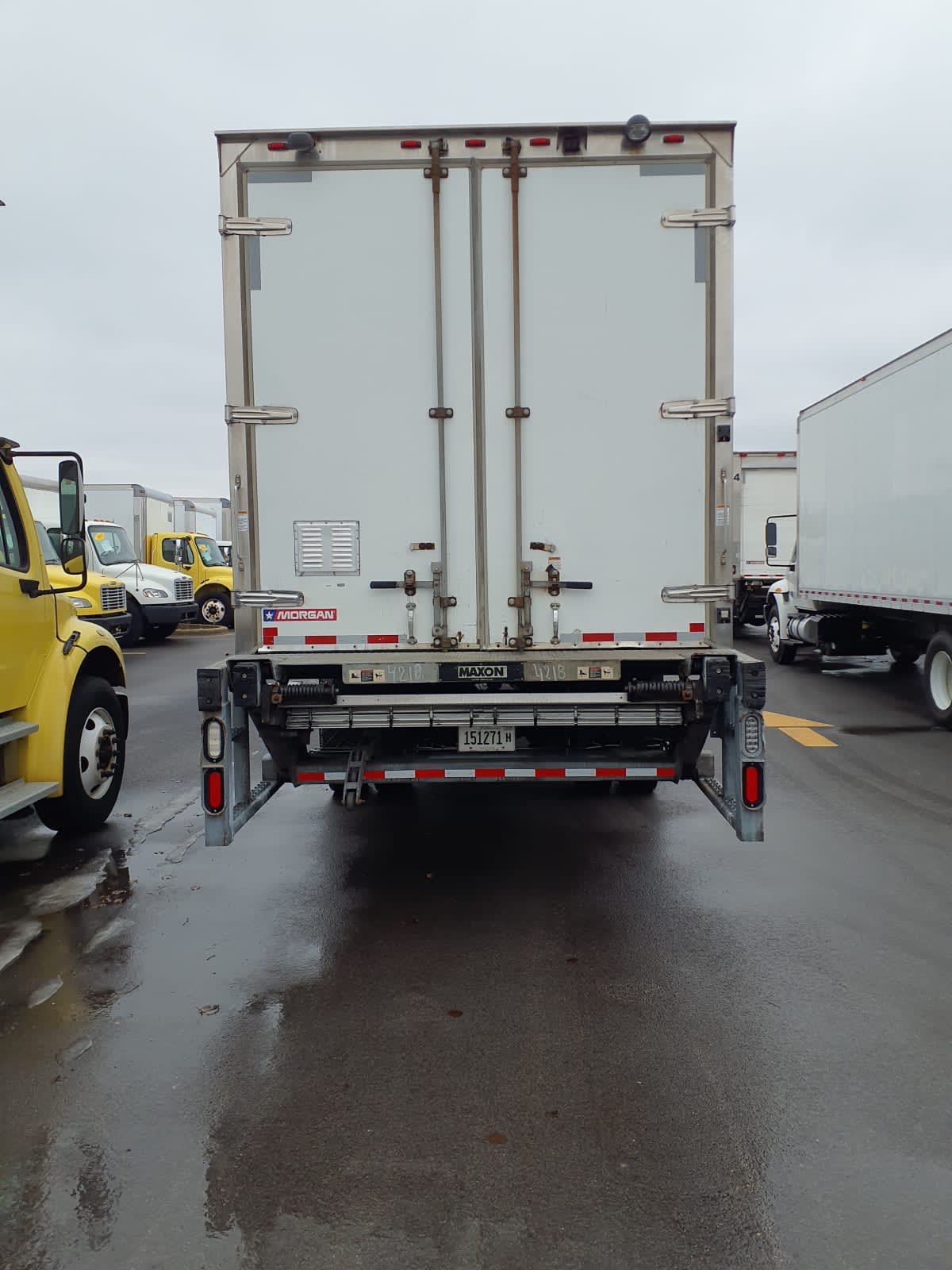 Used 2016 Freightliner M2 106 - photo 8