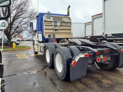 Used 2018 Freightliner Cascadia Detroit Diesel DD15 Semi Truck for sale #748631 - photo 2