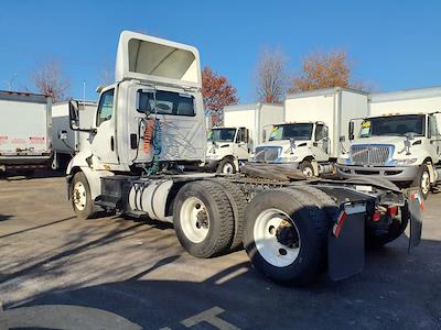 Used 2018 International RH International A26 Semi Truck for sale #775041 - photo 2