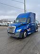 Used 2018 Freightliner Cascadia Detroit Diesel DD15 Semi Truck with Sleeper Cab for sale #784294 - photo 1
