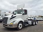 Used 2019 Volvo VNL Volvo D13 Semi Truck for sale #804492 - photo 1