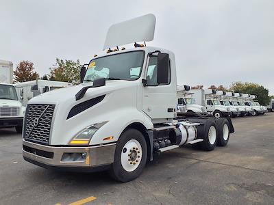 Used 2019 Volvo VNL Volvo D13 Semi Truck for sale #804493 - photo 1
