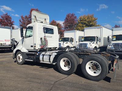 Used 2019 Volvo VNL Volvo D13 Semi Truck for sale #804494 - photo 2