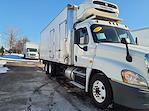 Used 2019 Freightliner Cascadia Refrigerated Body for sale #805866 - photo 4