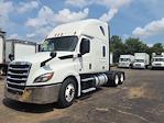 Used 2019 Freightliner Cascadia Detroit Diesel DD15 Semi Truck with Sleeper Cab for sale #861576 - photo 1