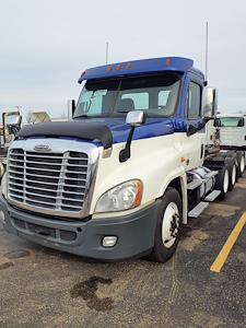 Used 2019 Freightliner Cascadia Detroit DD13 Semi Truck for sale #867581 - photo 1