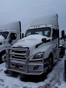 Used 2019 Freightliner Cascadia Detroit Diesel DD15 Semi Truck for sale #870078 - photo 1