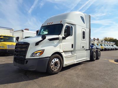 Used 2020 Freightliner Cascadia Detroit Diesel DD15 Semi Truck with Sleeper Cab for sale #875449 - photo 1