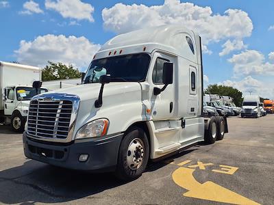 Used 2020 Freightliner Cascadia Detroit Diesel DD15 Semi Truck with Sleeper Cab for sale #875511 - photo 1