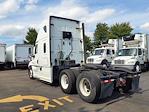 Used 2020 Freightliner Cascadia Detroit Diesel DD15 Semi Truck with Sleeper Cab for sale #875512 - photo 2
