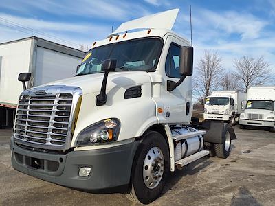 Used 2020 Freightliner Cascadia Detroit DD13 Semi Truck for sale #877584 - photo 1