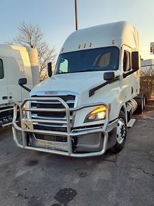 Used 2020 Freightliner Cascadia - photo 1
