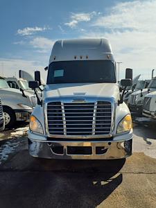 Used 2020 Freightliner Cascadia - photo 1