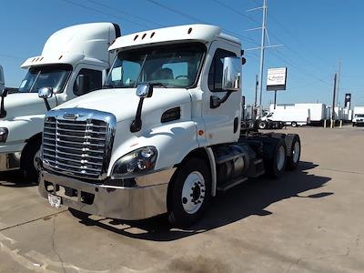 Used 2018 Freightliner Cascadia Detroit DD13 Semi Truck for sale #221431 - photo 1