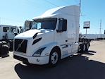 Used 2020 Volvo VNR Volvo D13 Semi Truck for sale #243495 - photo 1