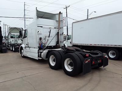Used 2020 Volvo VNR Volvo D13 Semi Truck for sale #243503 - photo 2