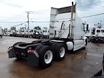 Used 2020 Volvo VNR Volvo D13 Semi Truck for sale #243504 - photo 5