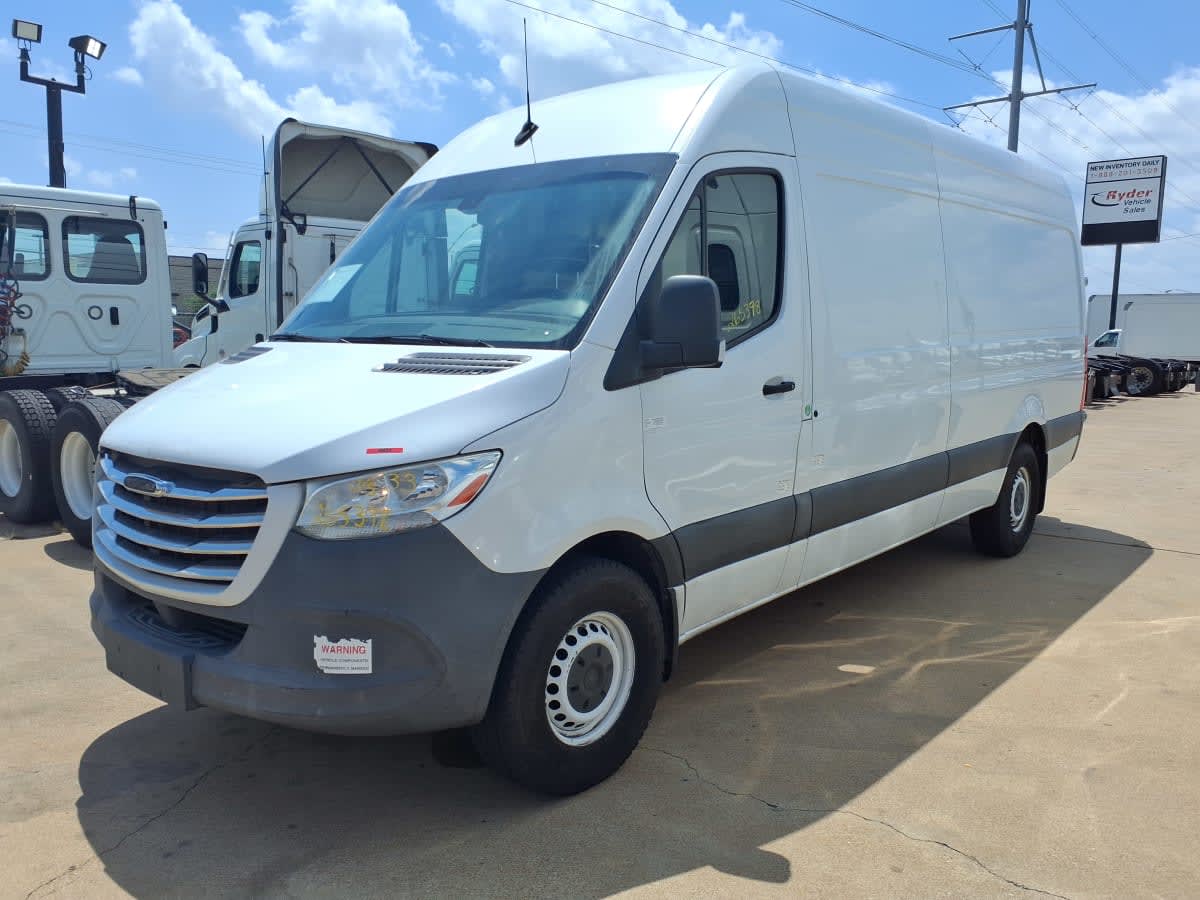 Used 2019 Freightliner Sprinter 2500 - photo 1